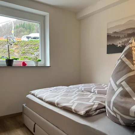 Top Apartment Zentrum Bad Urach Buitenkant foto