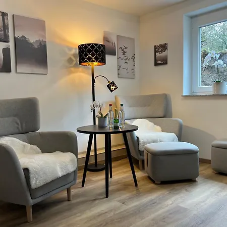 Top Apartment Zentrum Bad Urach Buitenkant foto
